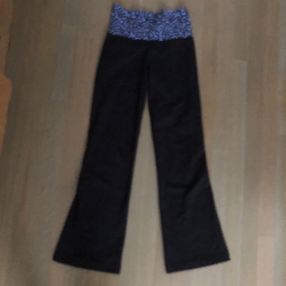 Lululemon Black Yoga Pants 2